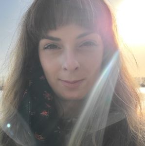 Meet your Posher, Leana